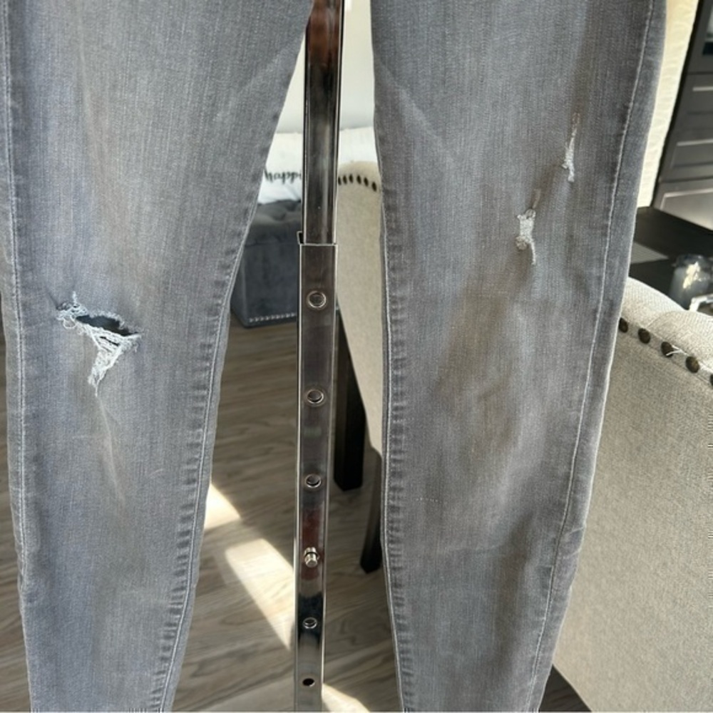 💋H&M &Denim super skinny distressed gray wash jeans 👖 denim 25/30 - Picture 2 of 10